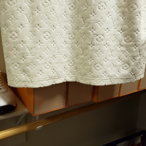 Louis Vuitton Monogram Toweling T Shirt - Picture 5 of 10